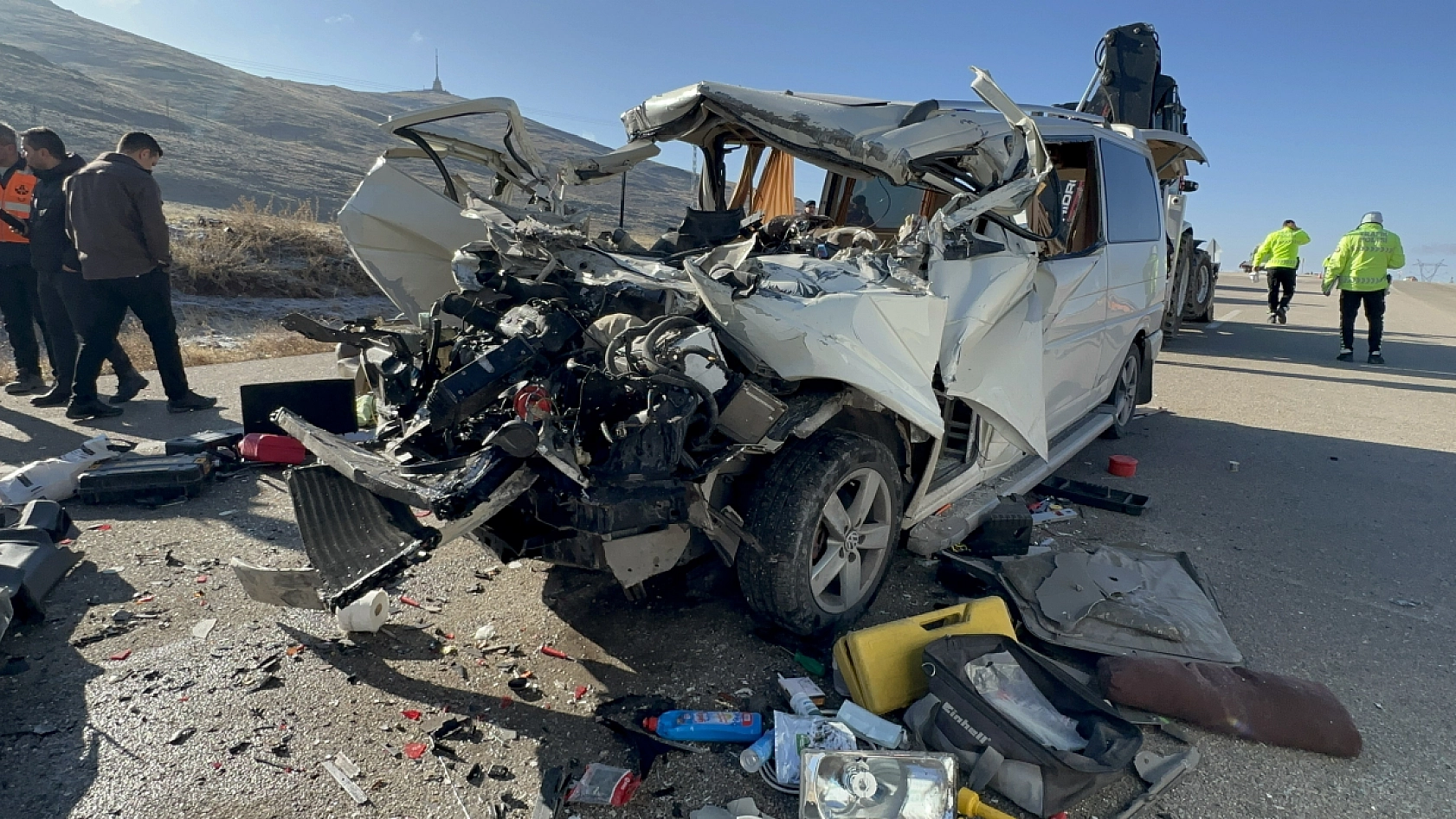 Akçadağ yolunda feci kaza: 3 ölü