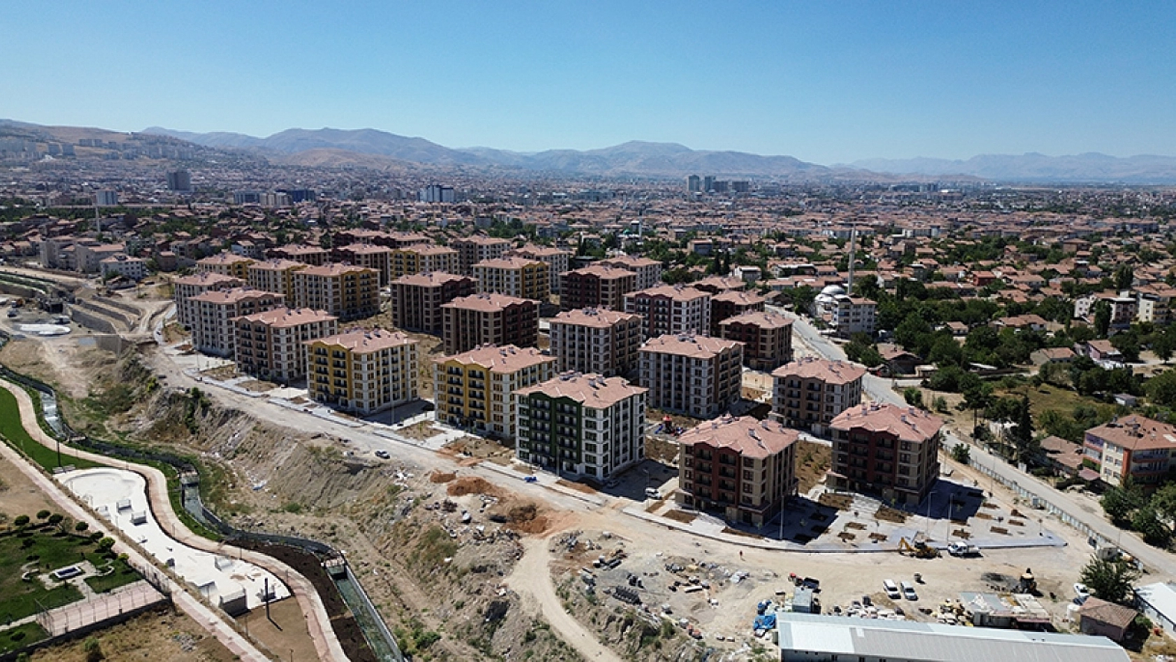 Umutsuz Bekleyiş! Yerinde Dönüşüm Fiyasko Mu?