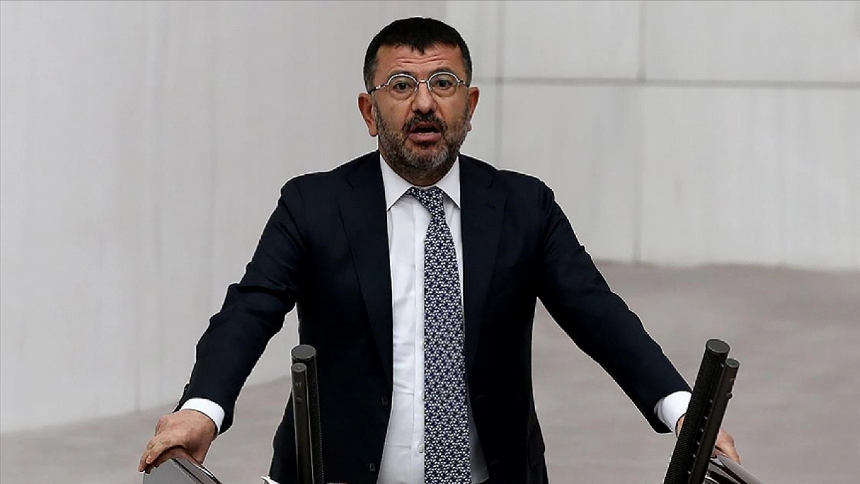Ağbaba: 85 milyon insanla dalga geçiyorlar! 