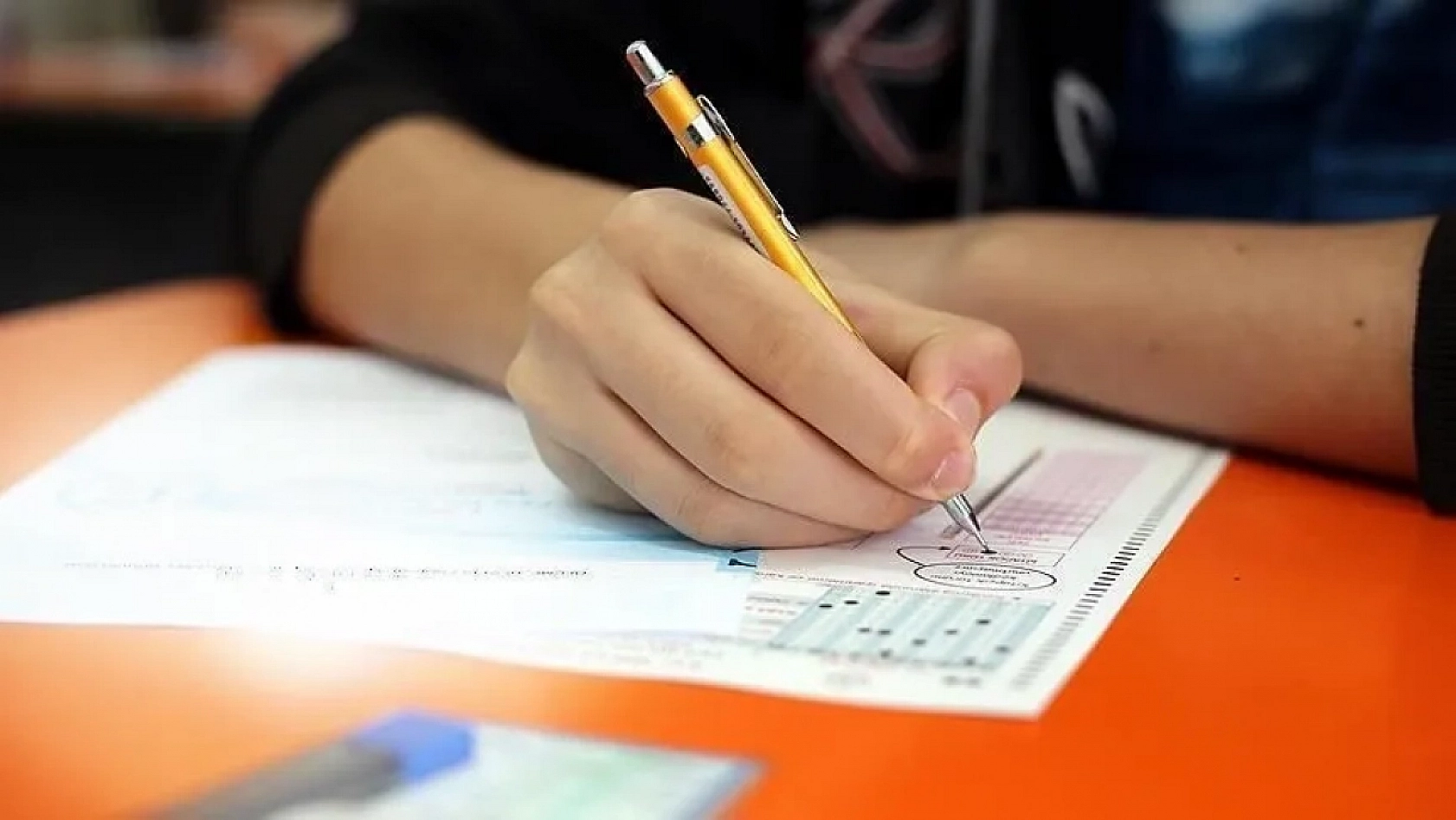 KPSS Ön Lisans başvurularında son saatler: Başvuru ücreti ne kadar?
