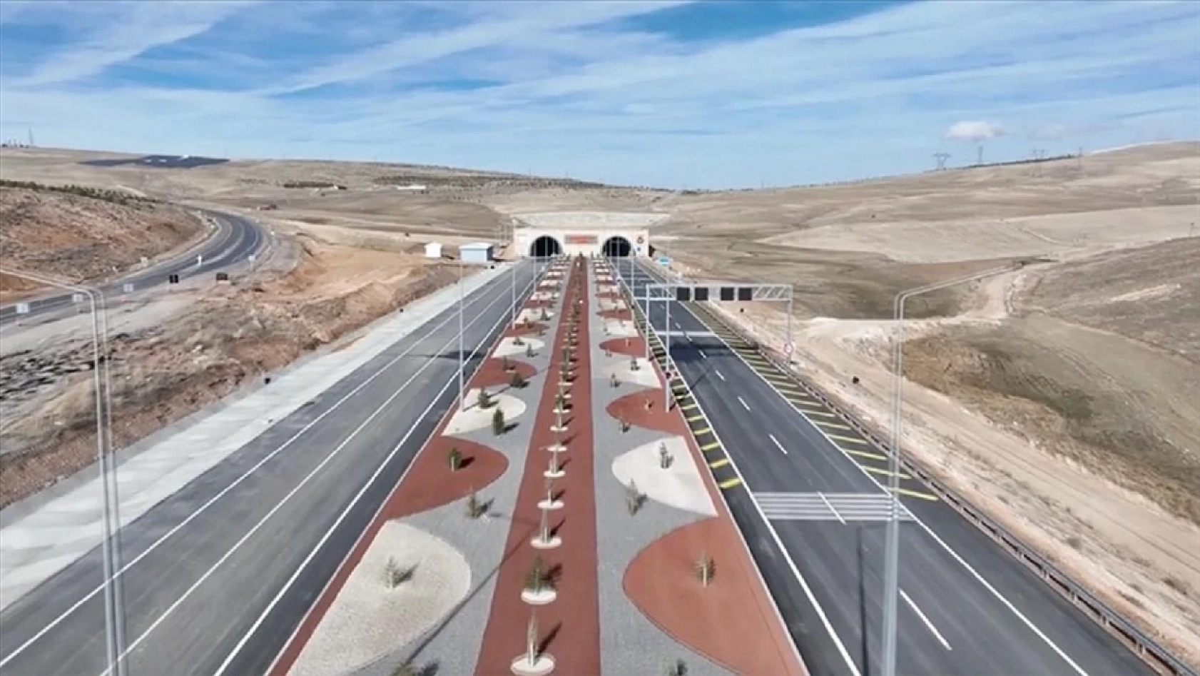 Bakan Uraloğlu açıkladı: Malatya ve Sivas'ta devam eden kritik yatırımlar paylaştı…