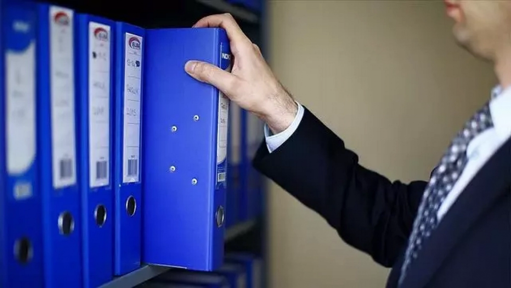 Halkbank'tan Büyük Fırsat: KPSS Şartsız Yüzlerce Personel Alımı Yapılacak