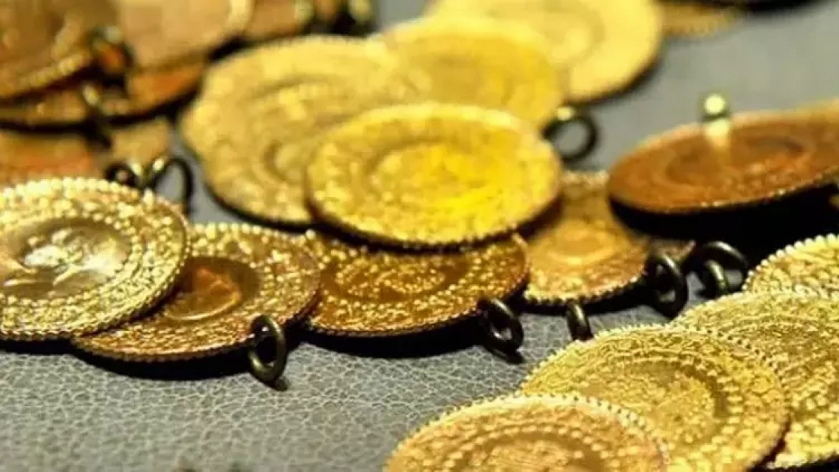 2025 Yılının İlk Gününde Altın Fiyatları Ne Durumda? Altın Yeni Yıla Nasıl Başladı?