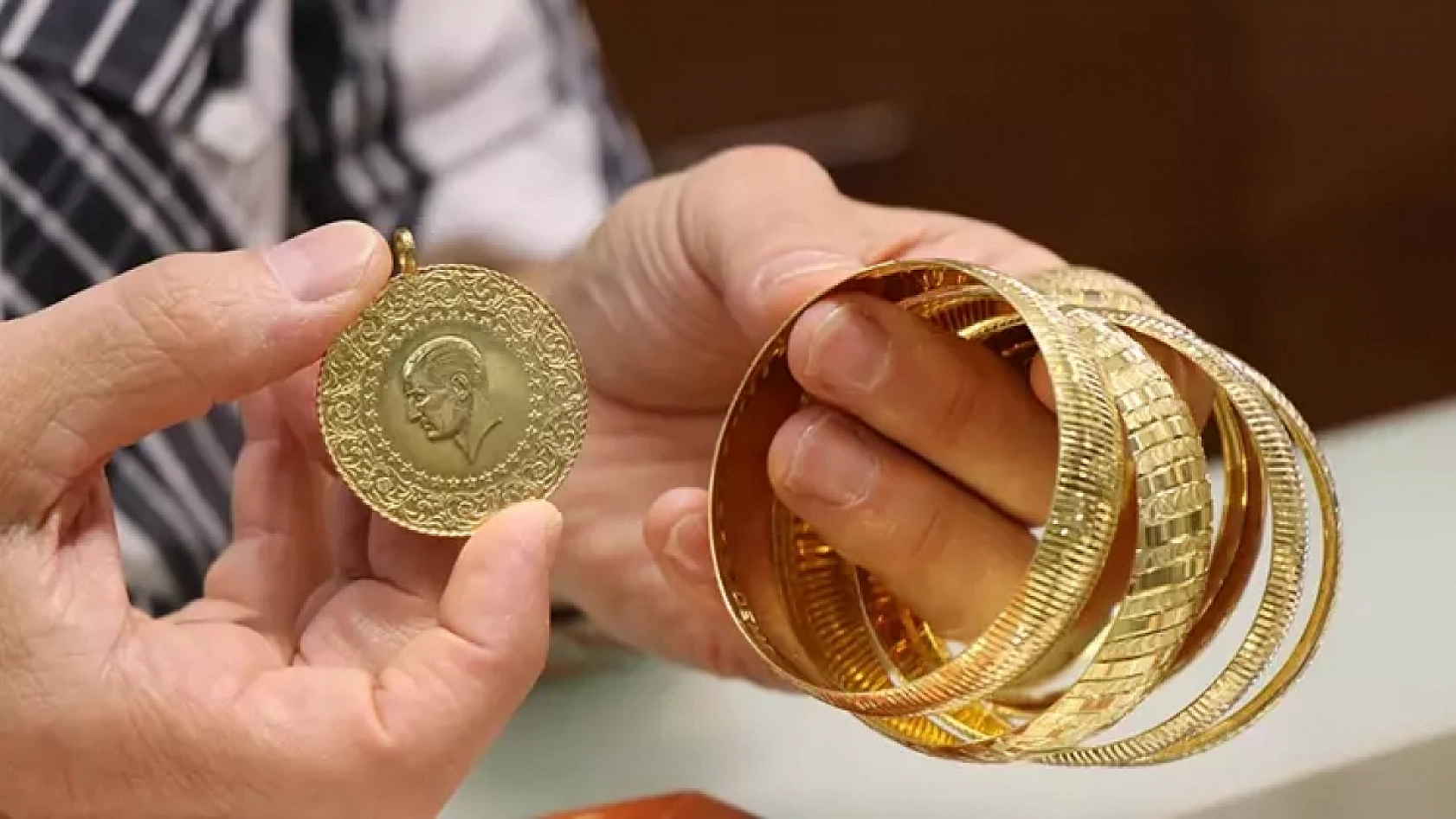 Altın tarihi zirveyi gördü! Malatya'da altın almak isteyen de, satmak isteyen de bekliyor!!