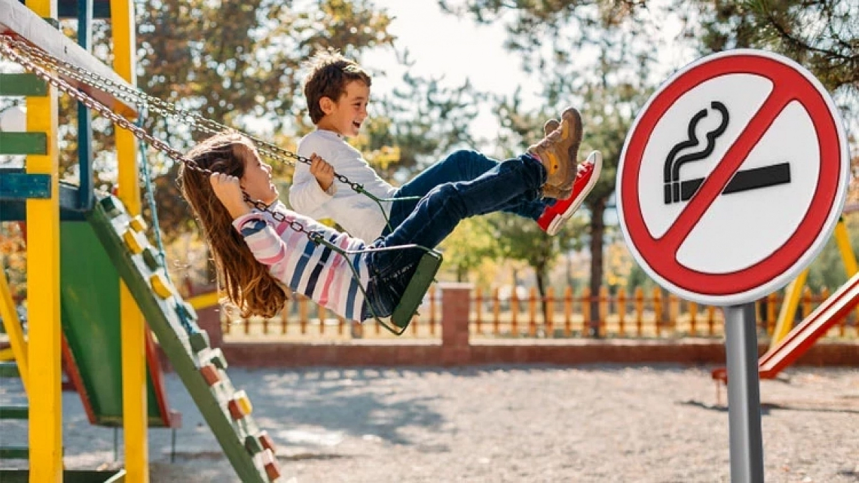 Sigara içenler dikkat! 'Kırmızı hat' geliyor: O alanlarda artık içilmeyecek…