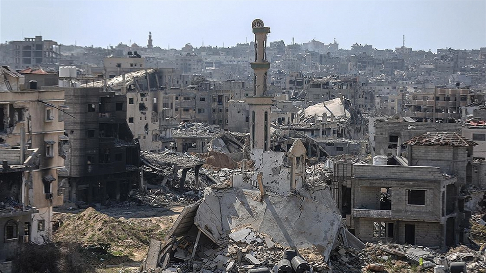 Ümmet Gazze'yi Unuttu..!