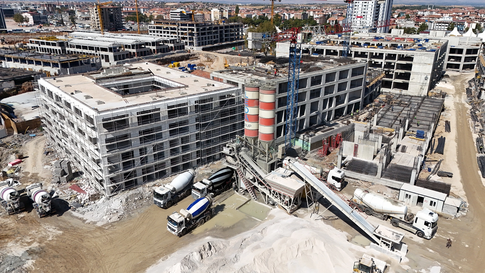 Malatya Çarşısındaki İşyerlerinin Teslim Edileceği Tarih Belli Oldu! İşte Detaylar…