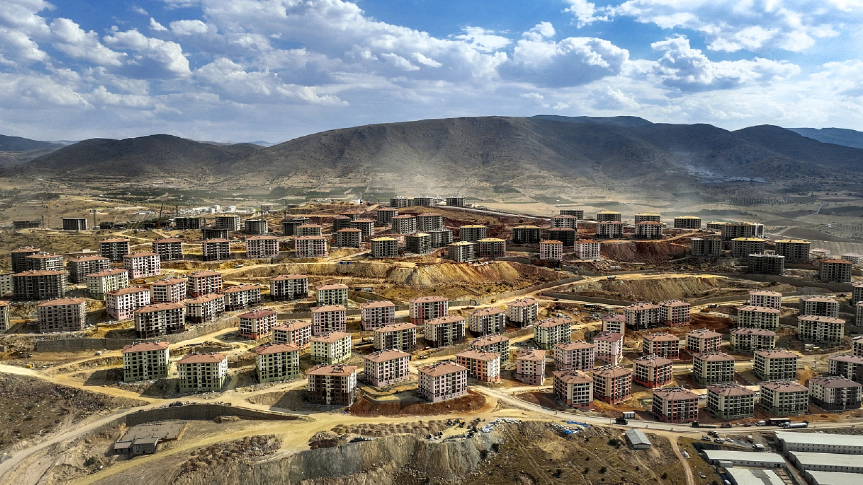 Malatya'da Yeni Bir Şehir Merkezi Yükseliyor! 32 Bin Konut ve İş Yeri Yapılacak!