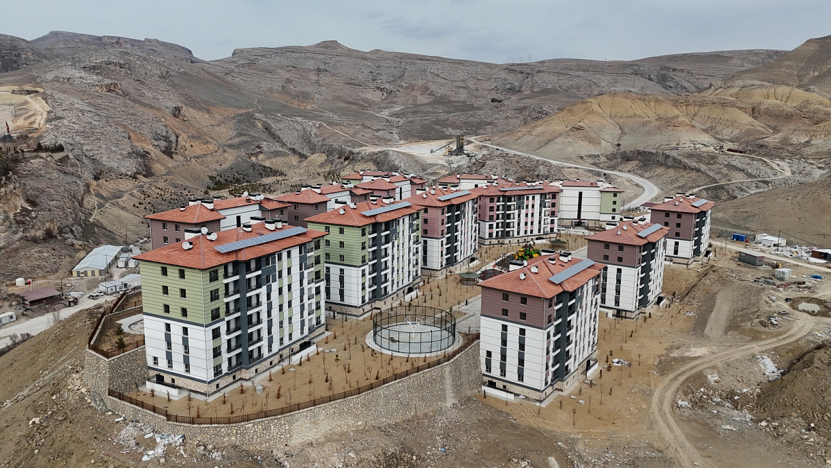 Malatya'da Yeni Konutlar Yükseliyor: İşte Dron Görüntüleri!