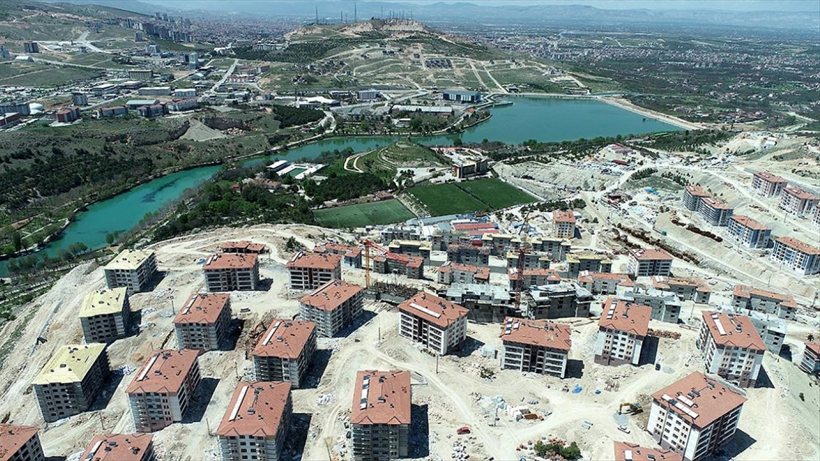 Malatya'da 43 Proje tamamlandı, 102'si inşaat aşamasında! Hangi ilçede ne kadar konut ve işyeri yapılıyor? İşte son durum!