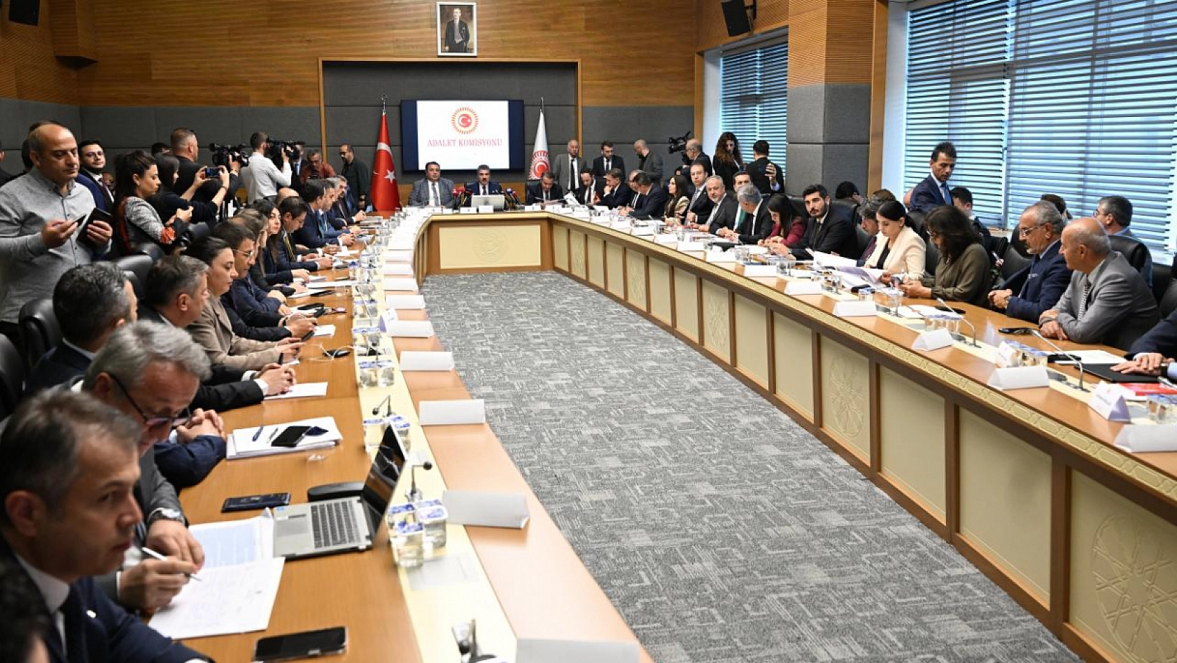 10. Yargı Paketi TBMM'de: Cezalar sil baştan yenilendi…
