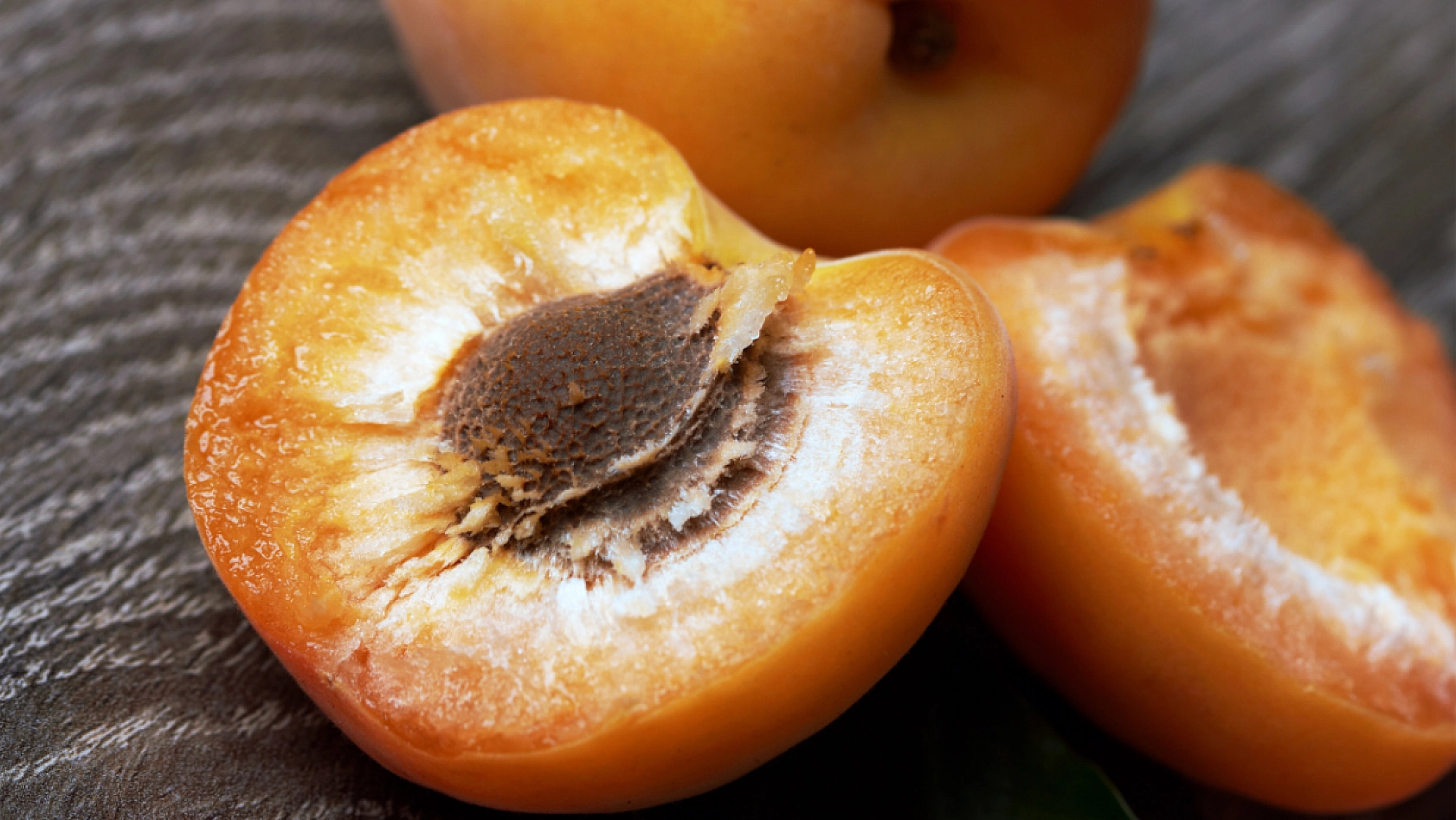 Malatya'da 100, Almanya'da Bin TL: Üretici Zararda, Tüccar Kar Baskınında!