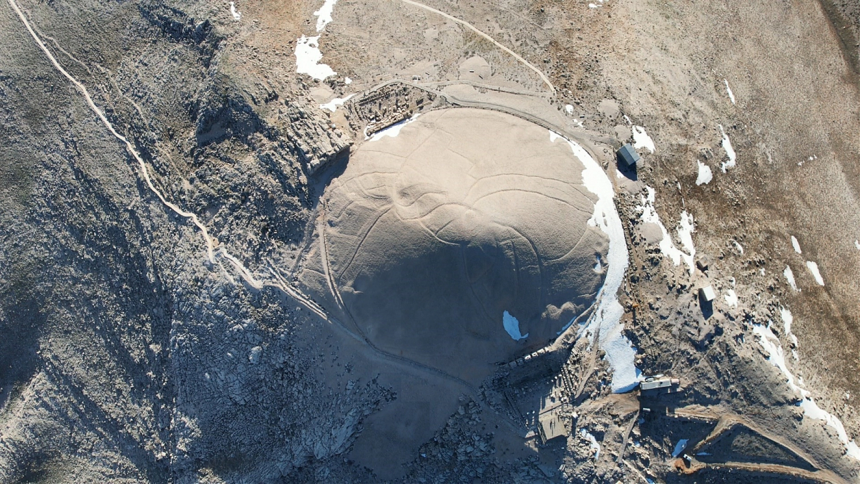 Adıyaman ekonomisinin en büyük destek kaynağı! İşte mükemmel manzarasıyla Nemrut Dağı..
