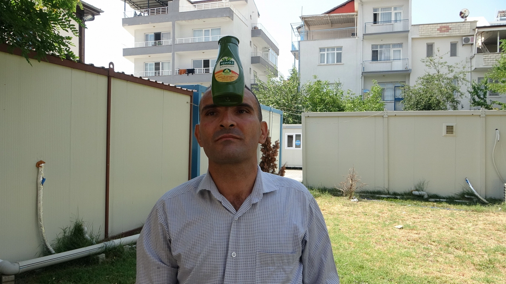 Malatya'da Görenleri Şaşkına Çeviriyor! 'Mıknatıs Adam Sokaklarda'