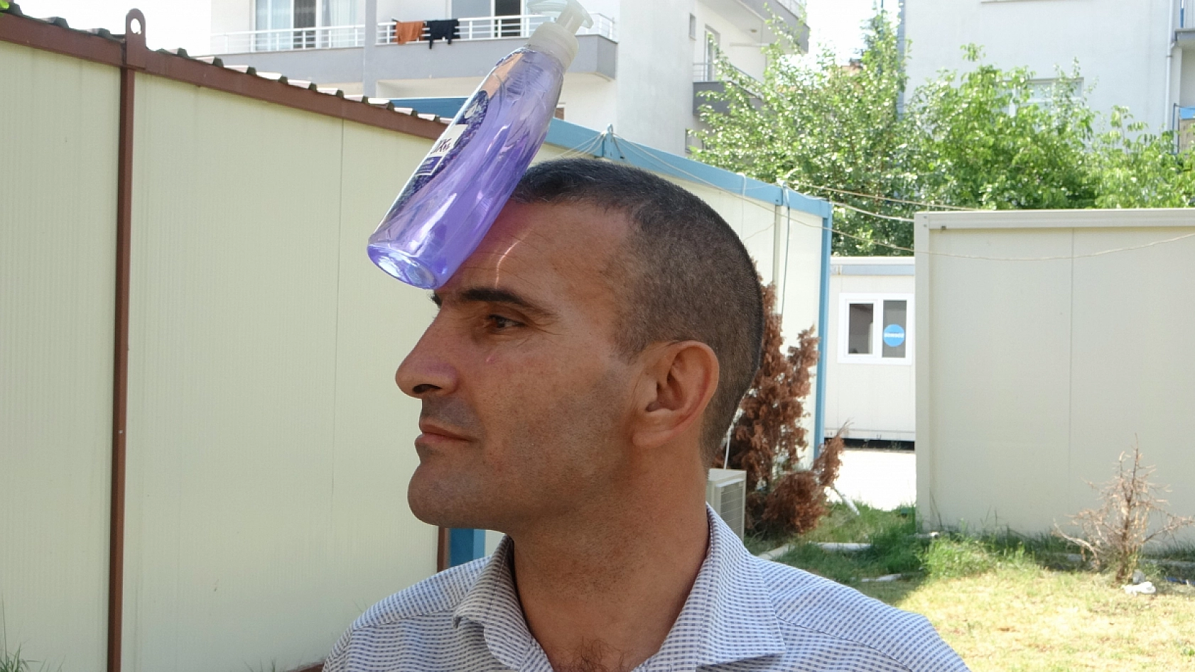 Malatya'da Görenleri Şaşkına Çeviriyor! 'Mıknatıs Adam Sokaklarda'