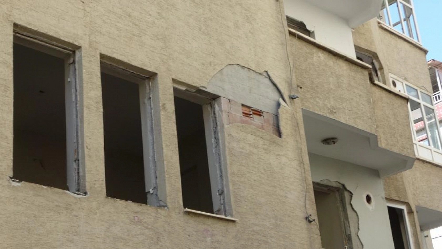 Malatya Depreminin Bilançosu Belli Oldu! Deprem Malatya'yı Değil Komşu'yu Vurmuş…!