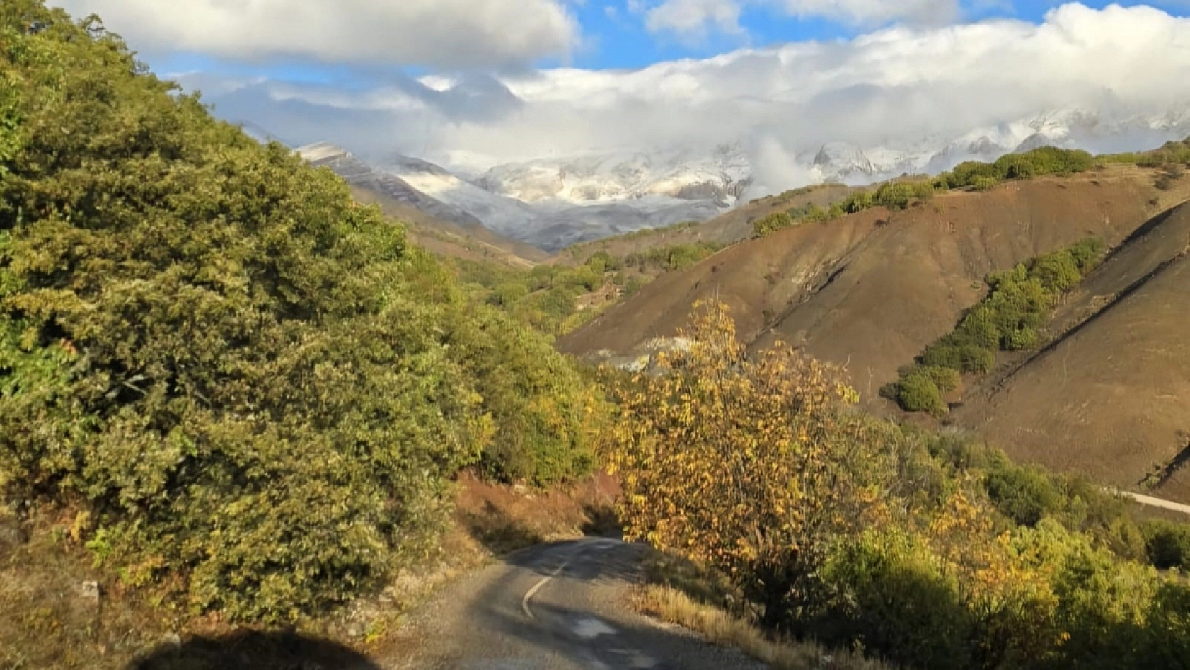 Tunceli'de Eşsiz Manzaralar Oluştu!