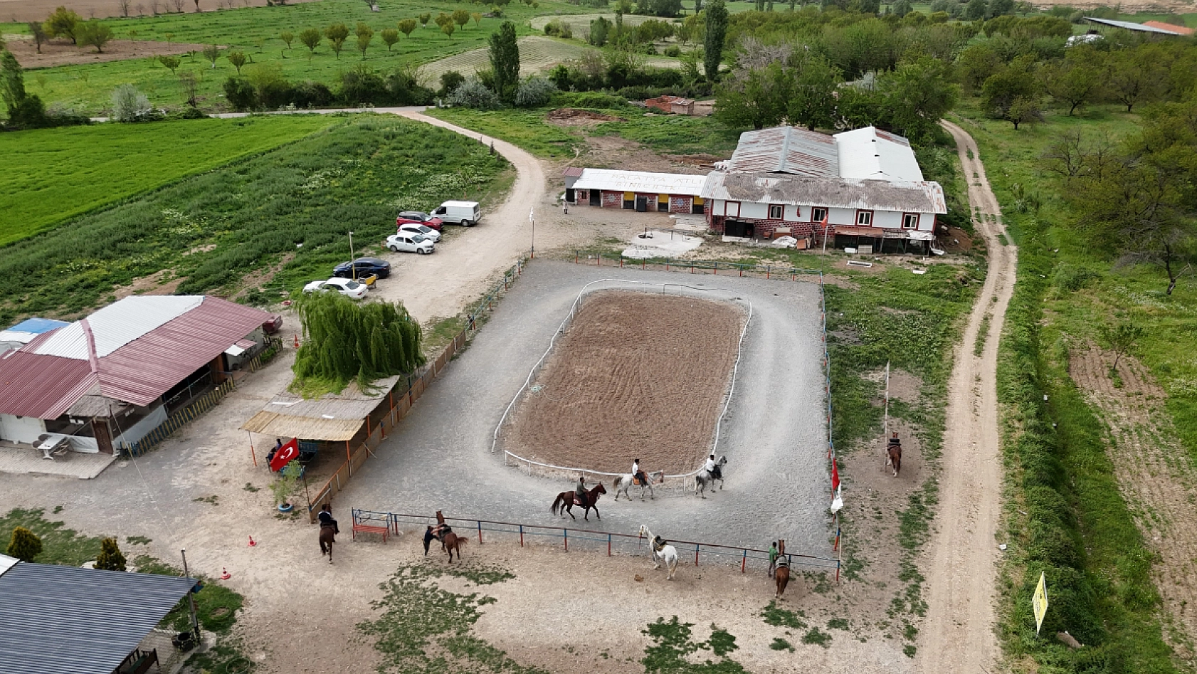 Malatya'da atlı terapiye ilgi artıyor