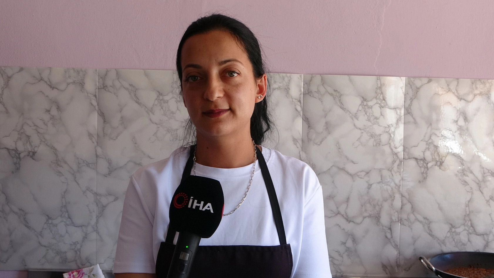 Malatya'nın tek kadın tantuni ustası: İlçede büyük destek görüyor!