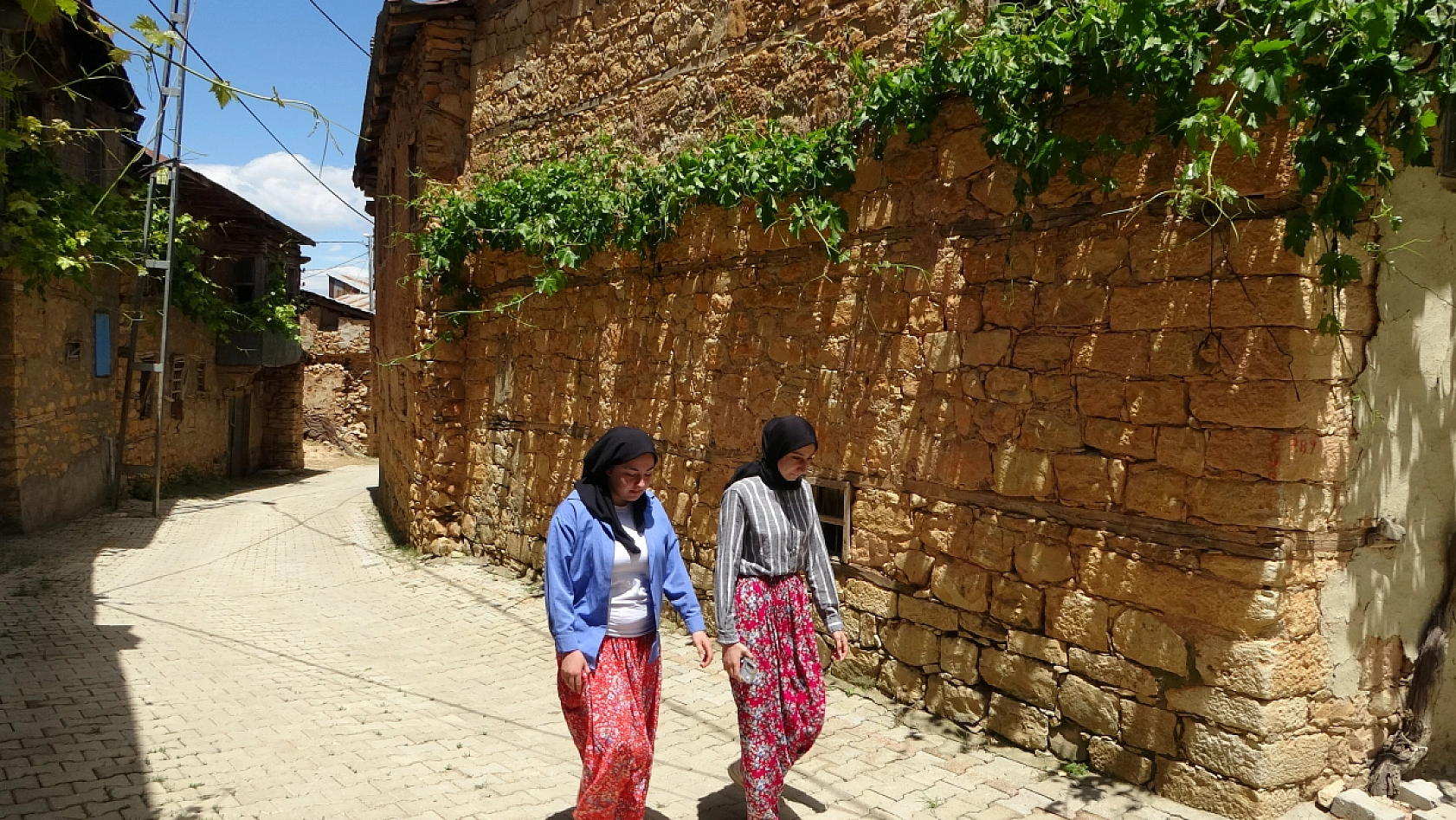Malatya'da en eski yerleşim yerleri arasındaydı...! 500 yıl önce kurulmuştu, artık koruma altında...!