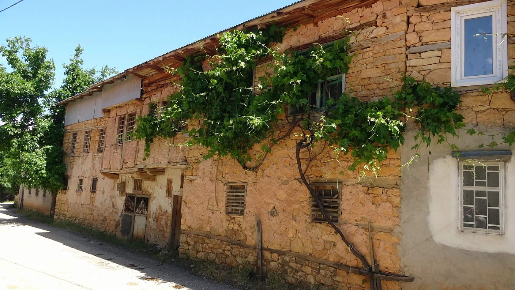 Malatya'da en eski yerleşim yerleri arasındaydı...! 500 yıl önce kurulmuştu, artık koruma altında...!