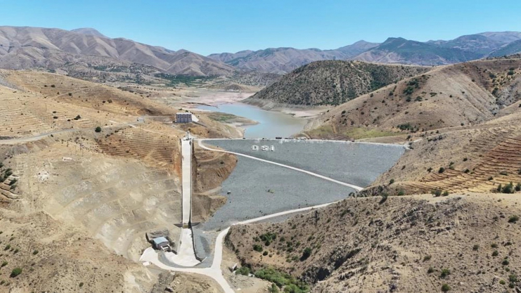 Komşu krizi çözdü! Malatya hâlâ hazırlık aşamasında… Yetkililer neyi bekliyor?