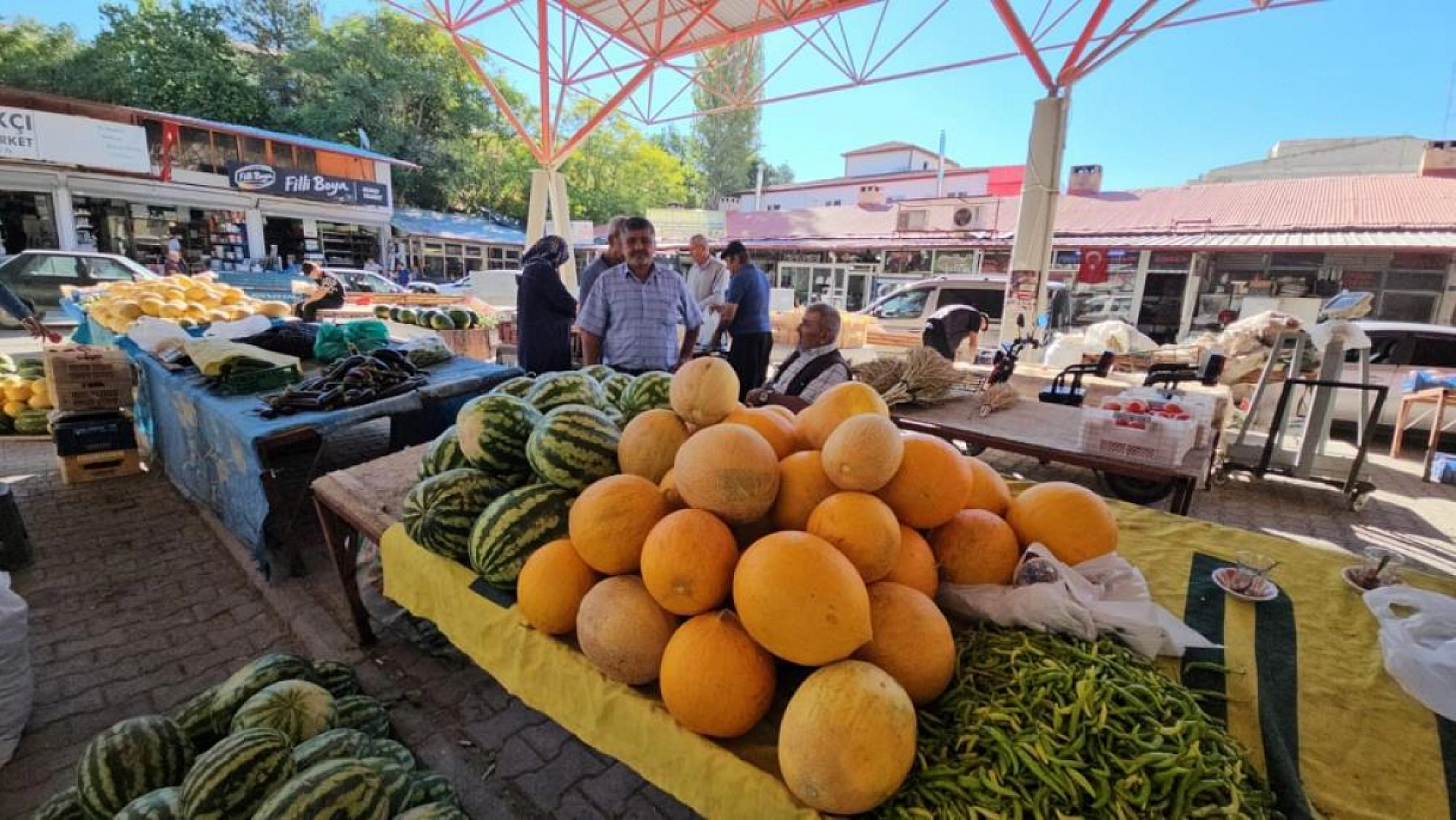 Darende'nin meşhur bal kabağı üreticinin yüzünü güldürüyor