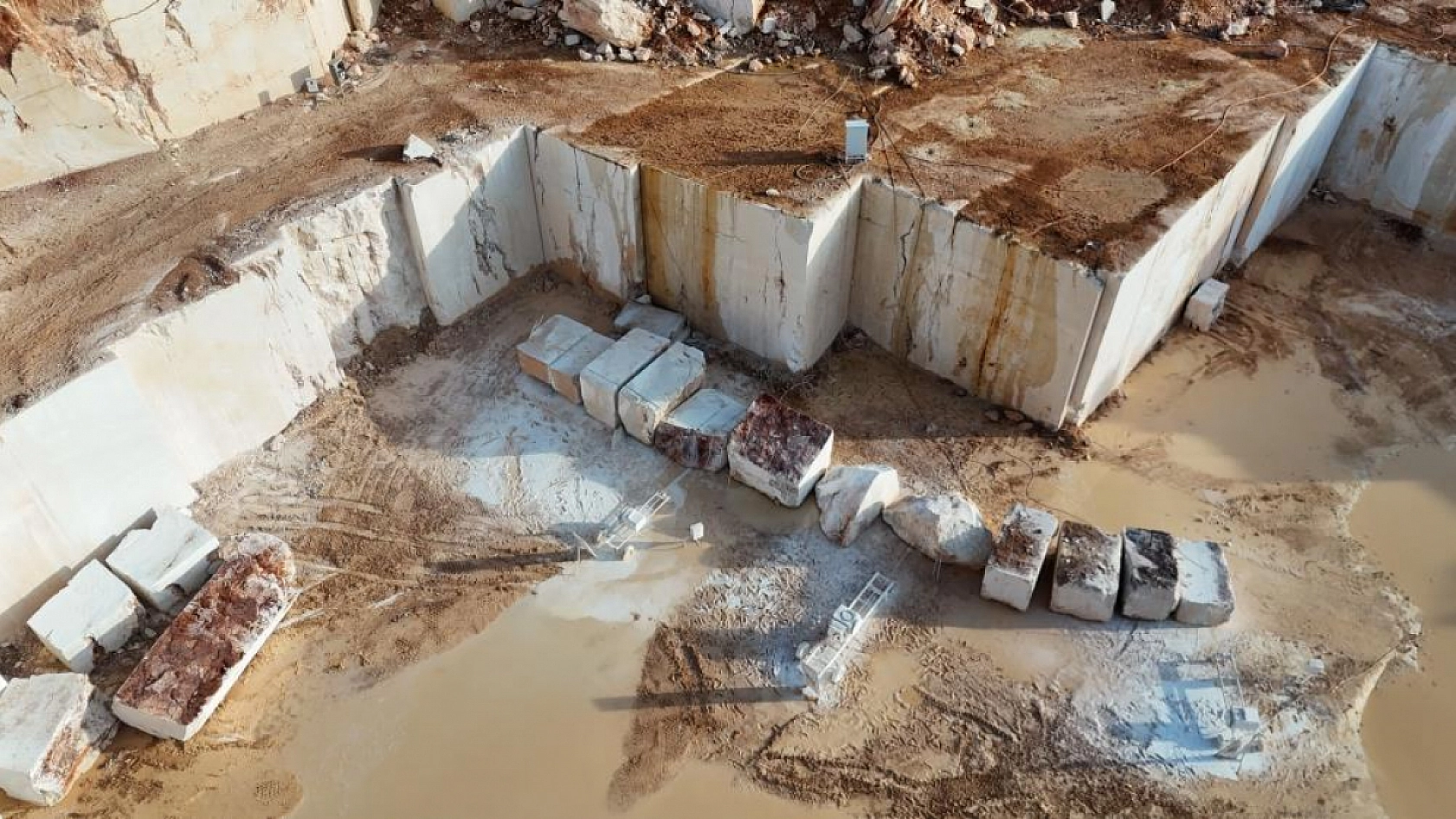 Malatya'dan Çin ve Hindistan'a mermer