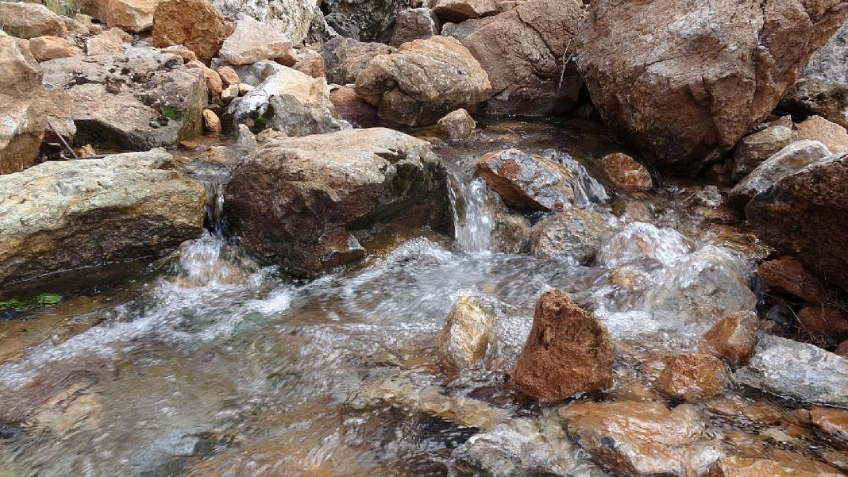 Malatya'da barajlar doldu! Kapaklar açıldı