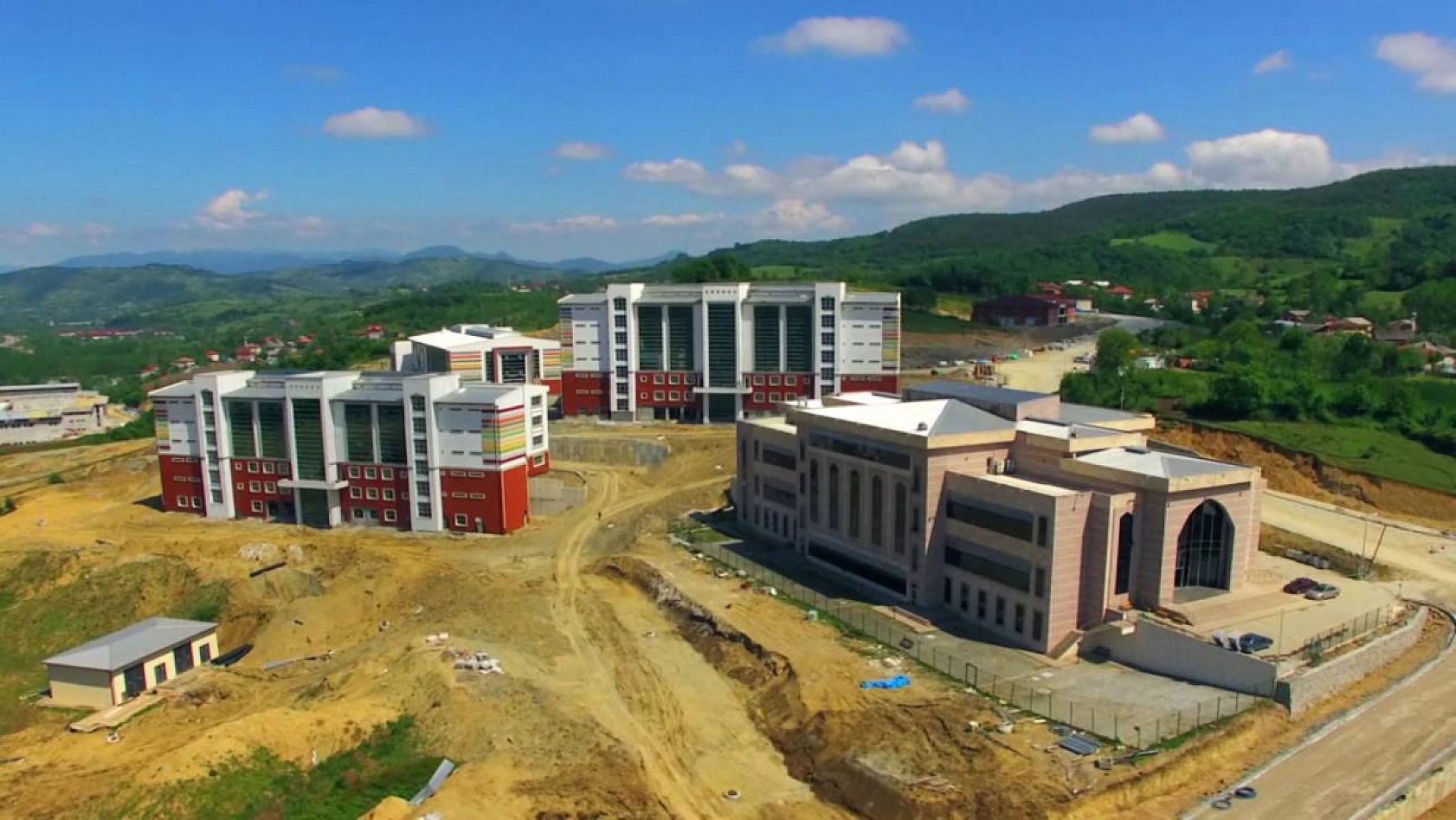 Türkiye'nin En İyi Üniversiteleri Açıklandı!