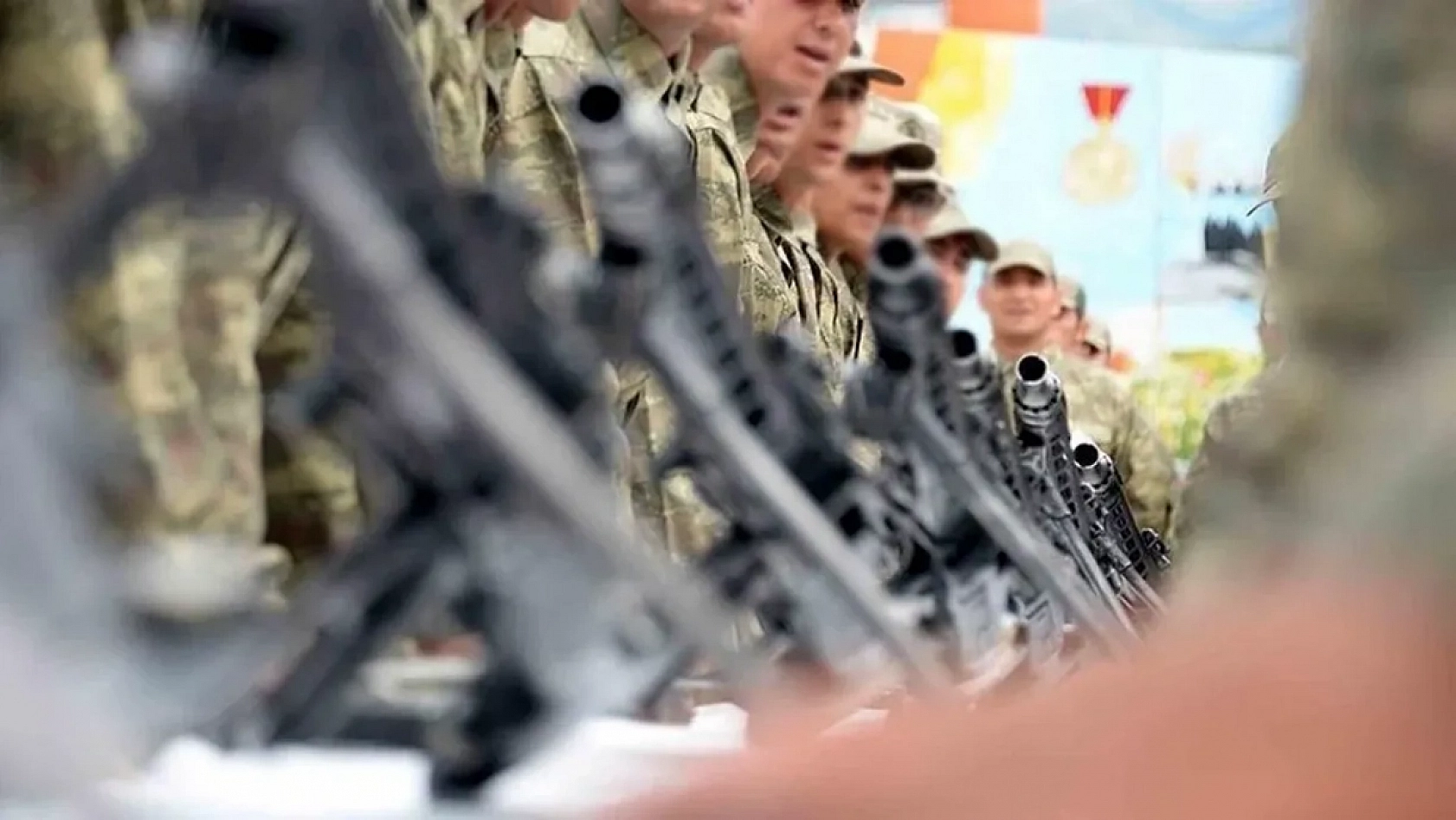Subay ve Astsubay olmak isteyenler dikkat! Jandarma alımı için geri sayım başladı..
