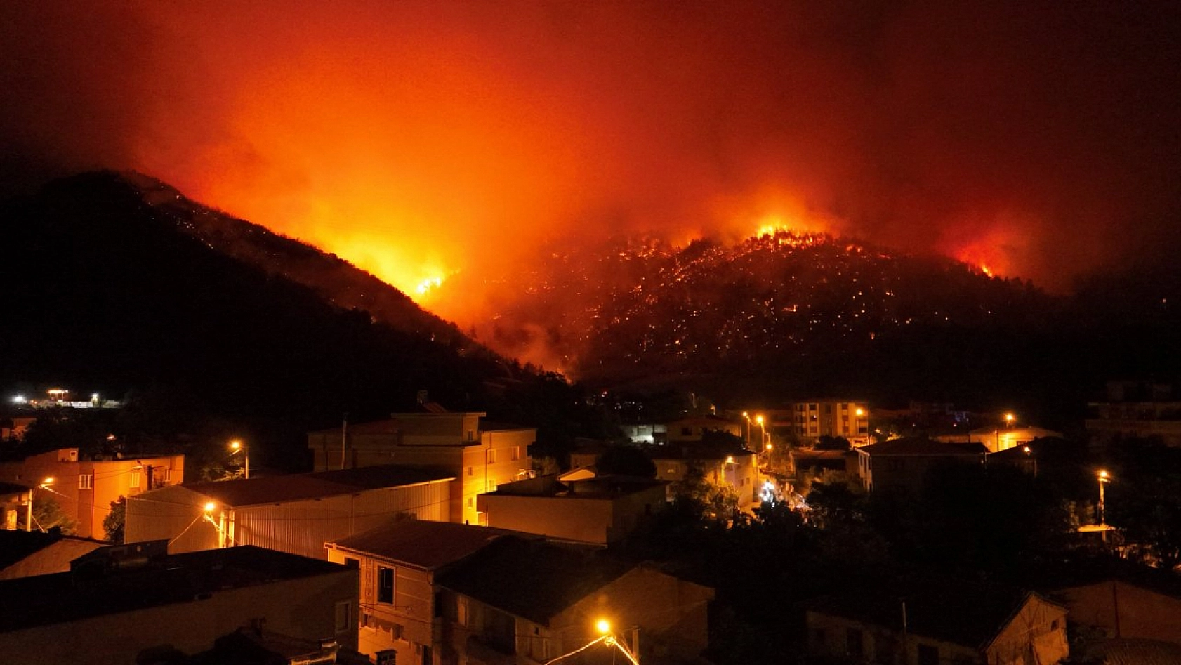 Erdoğan'dan 81 İl İçin Yeni Afet Planı: İller Tek Tek Ayrıldı... Hangi İl Nereye Bağlandı?