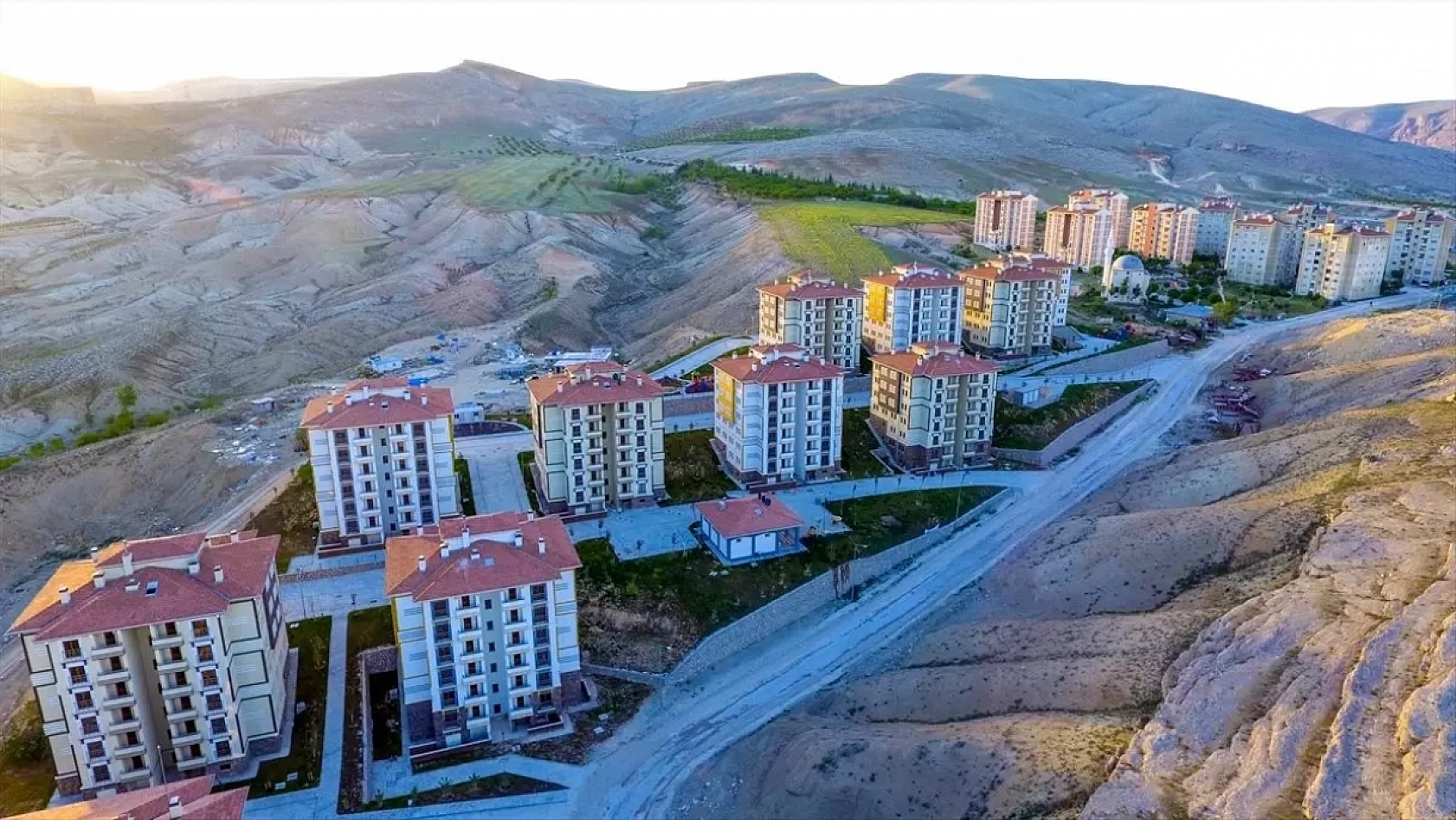 Malatya'da 256 Konutun Anahtarları Teslim Edilmeye Başlandı!