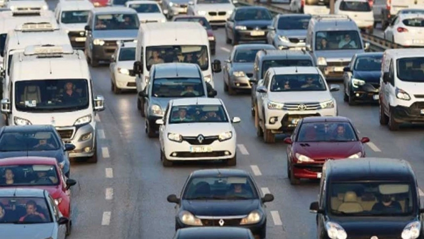 Trafik Haritası Değişiyor: Malatya Yolları Araçla Doldu!