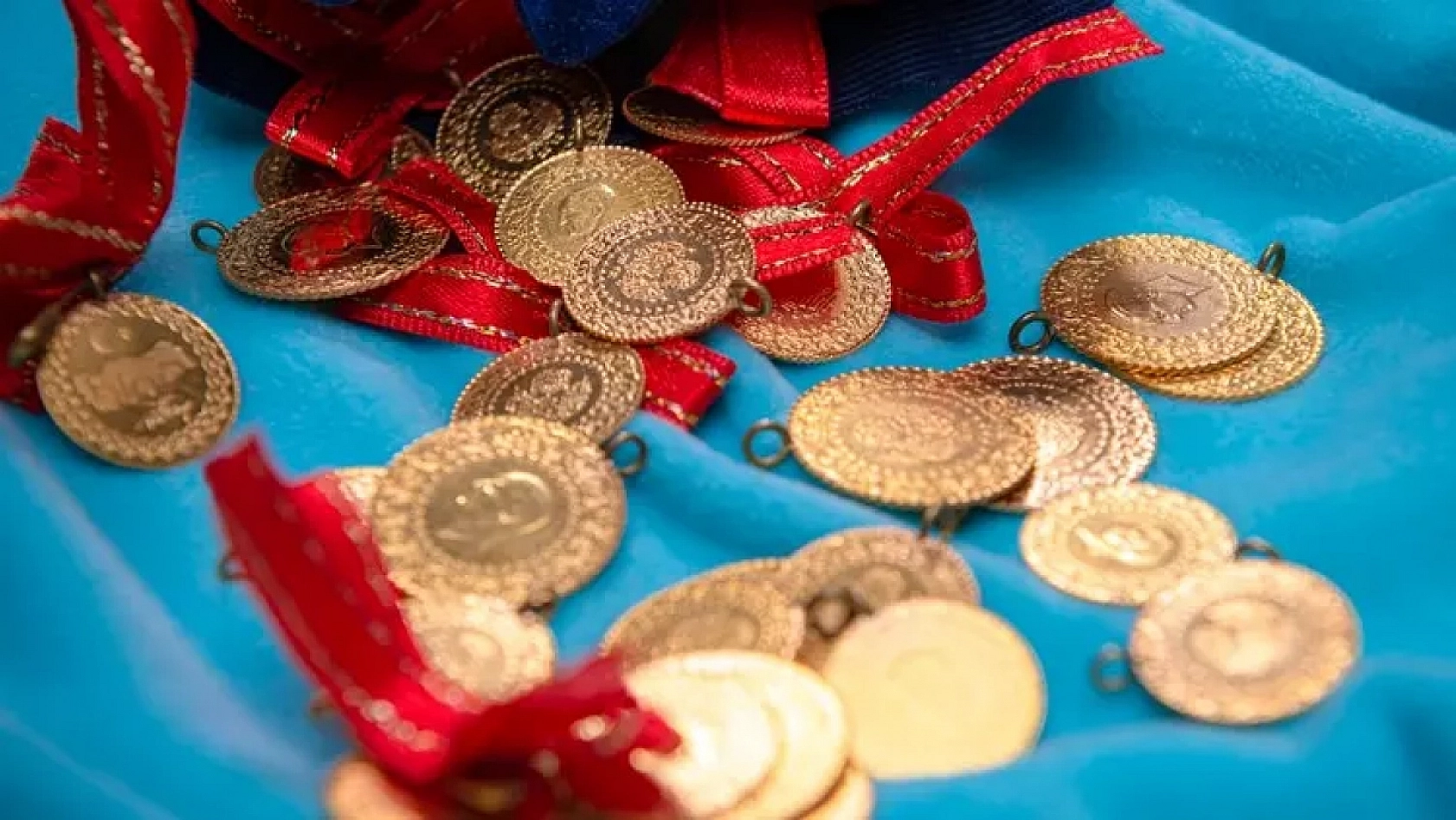 Malatya'da Altın Fiyatları Ne Durumda? Gram ve Çeyrek Altın Ne Kadar Oldu? İşte 7 Temmuz Altın Fiyatları...