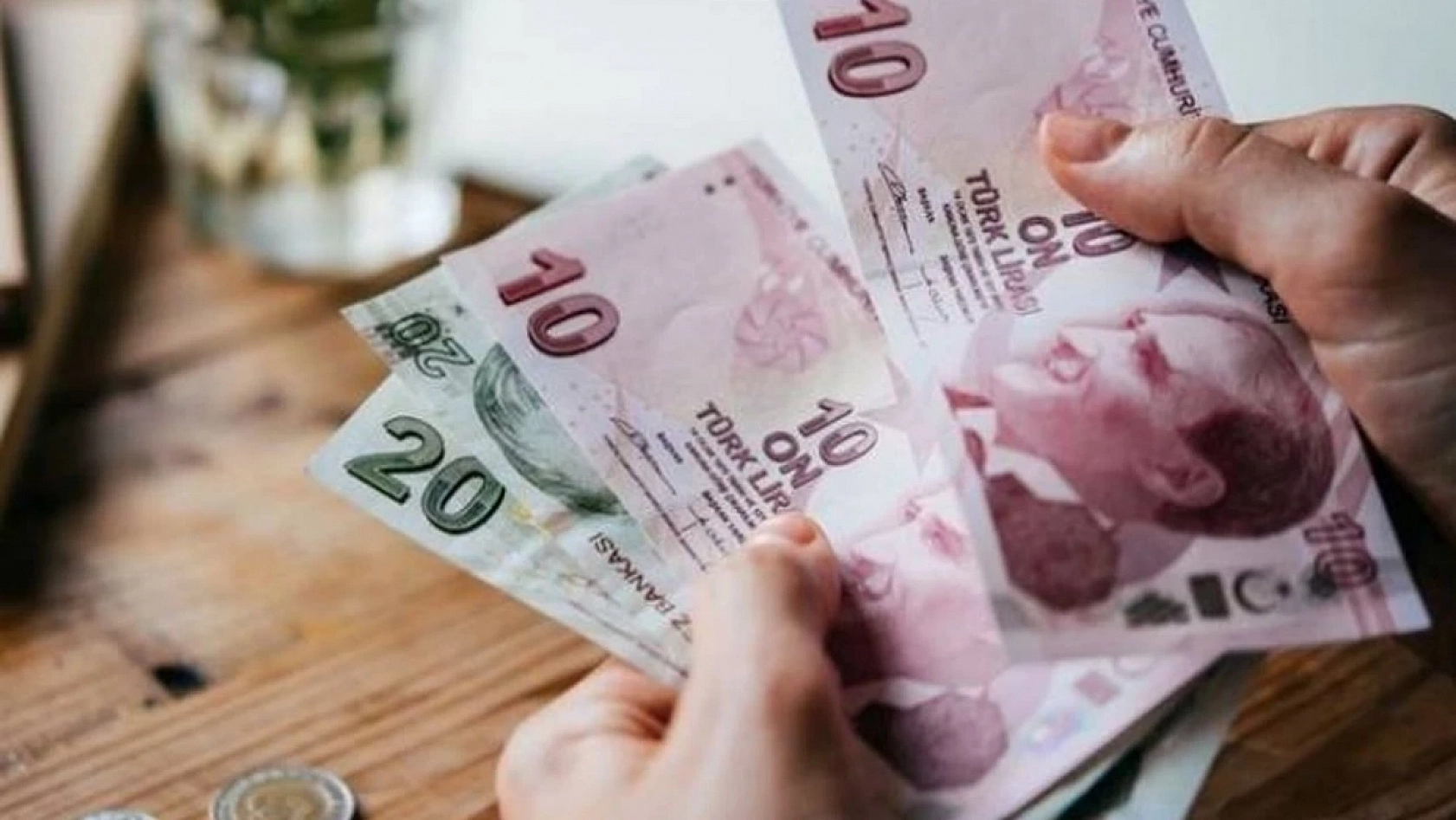 Asgari Ücret Beklentisi Artıyor: Peki Vatandaşlar Ne Diyor? İşte Yanıtı...