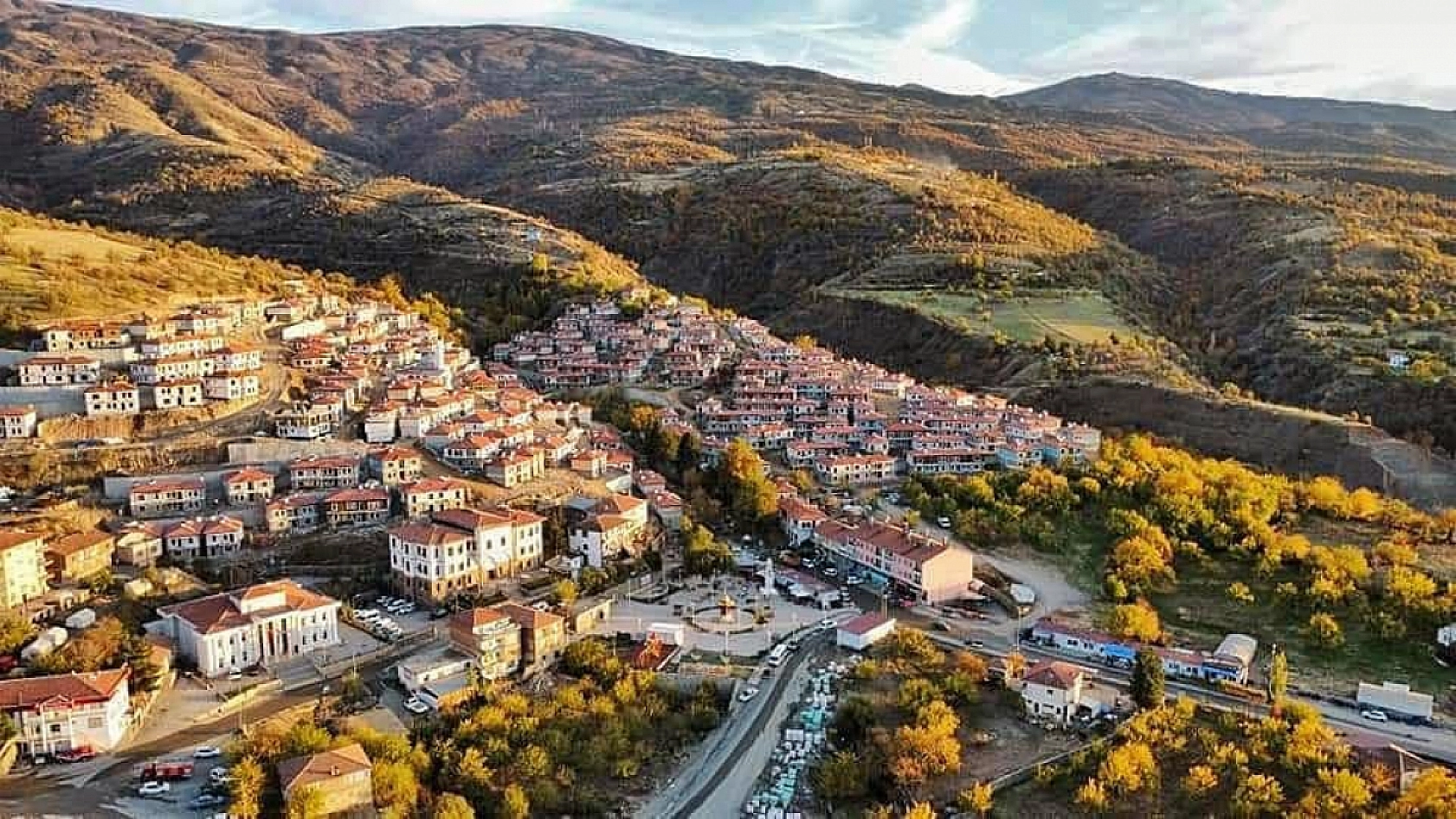 Malatya'da ilçeler arasında yüzölçümü sırası: Hekimhan 1'inci Sırada, Doğanyol 13'üncü sırada yer aldı..