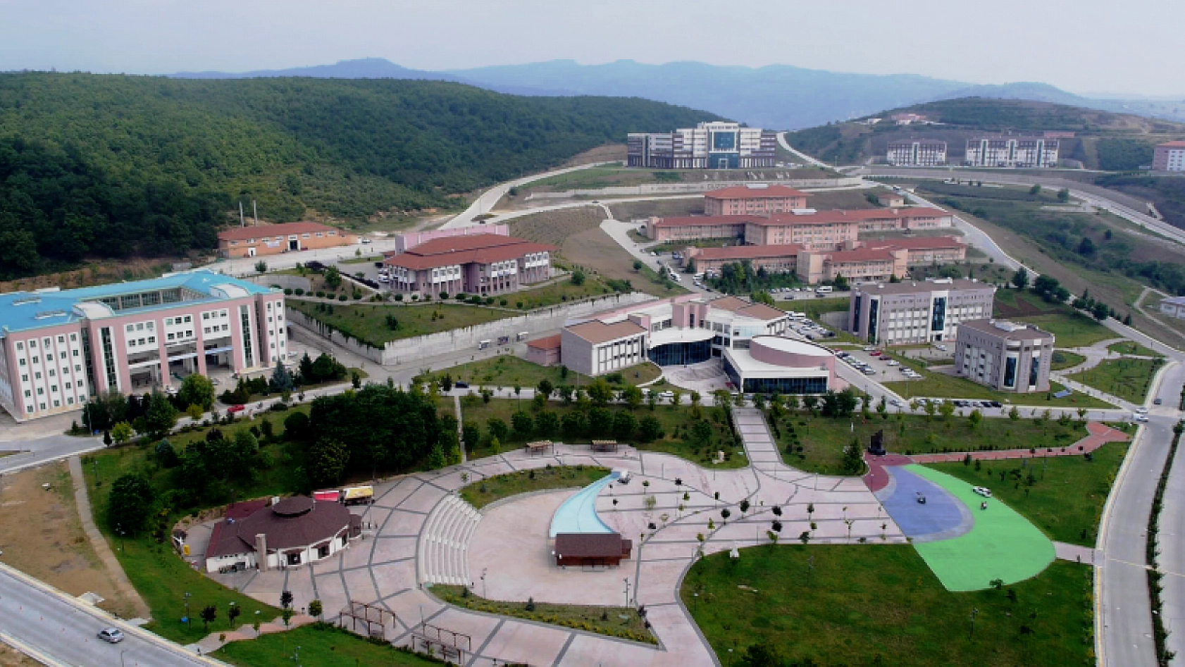 Türkiye'nin En İyi Üniversiteleri Açıklandı!