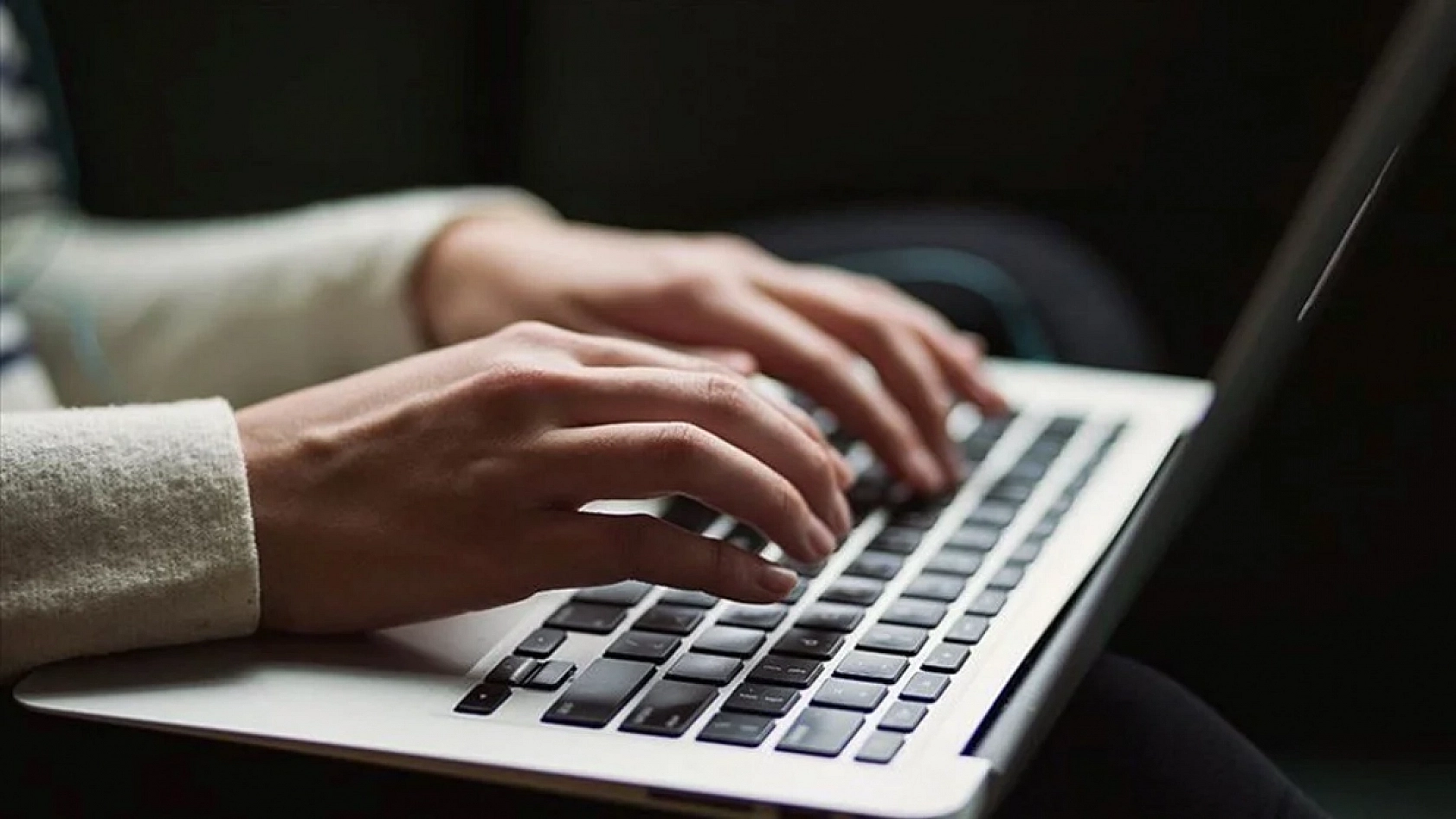 Tüm Dünya 'Mavi Ekran'a büründü! Havayolları, Bankalar, Hastaneler Resmen Çöktü..!