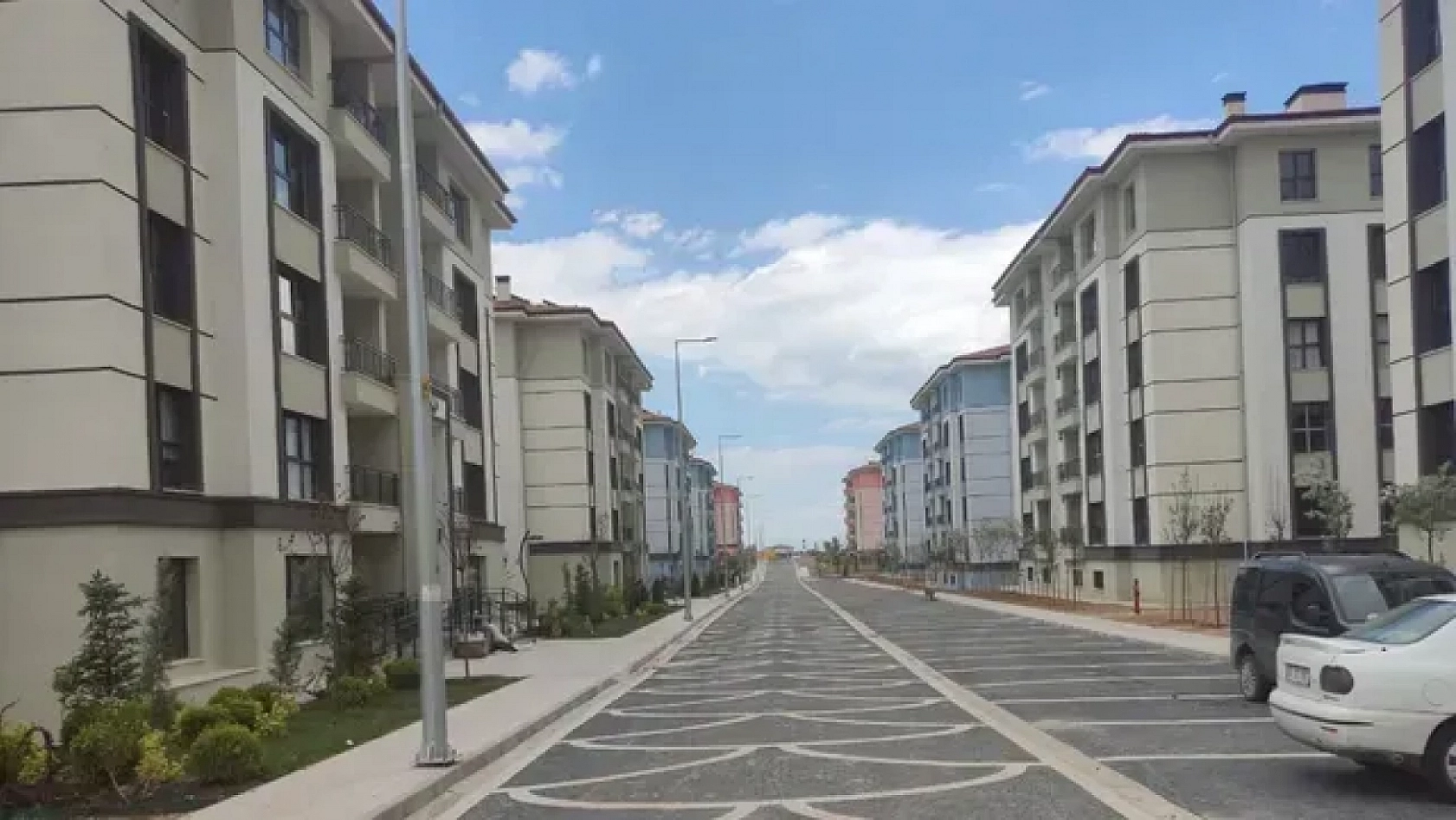 Yıl Sonuna Kadar Kaç Konut Teslim Edilecek? Bakan Kurum Tek Tek Açıkladı! İşte Detaylar…