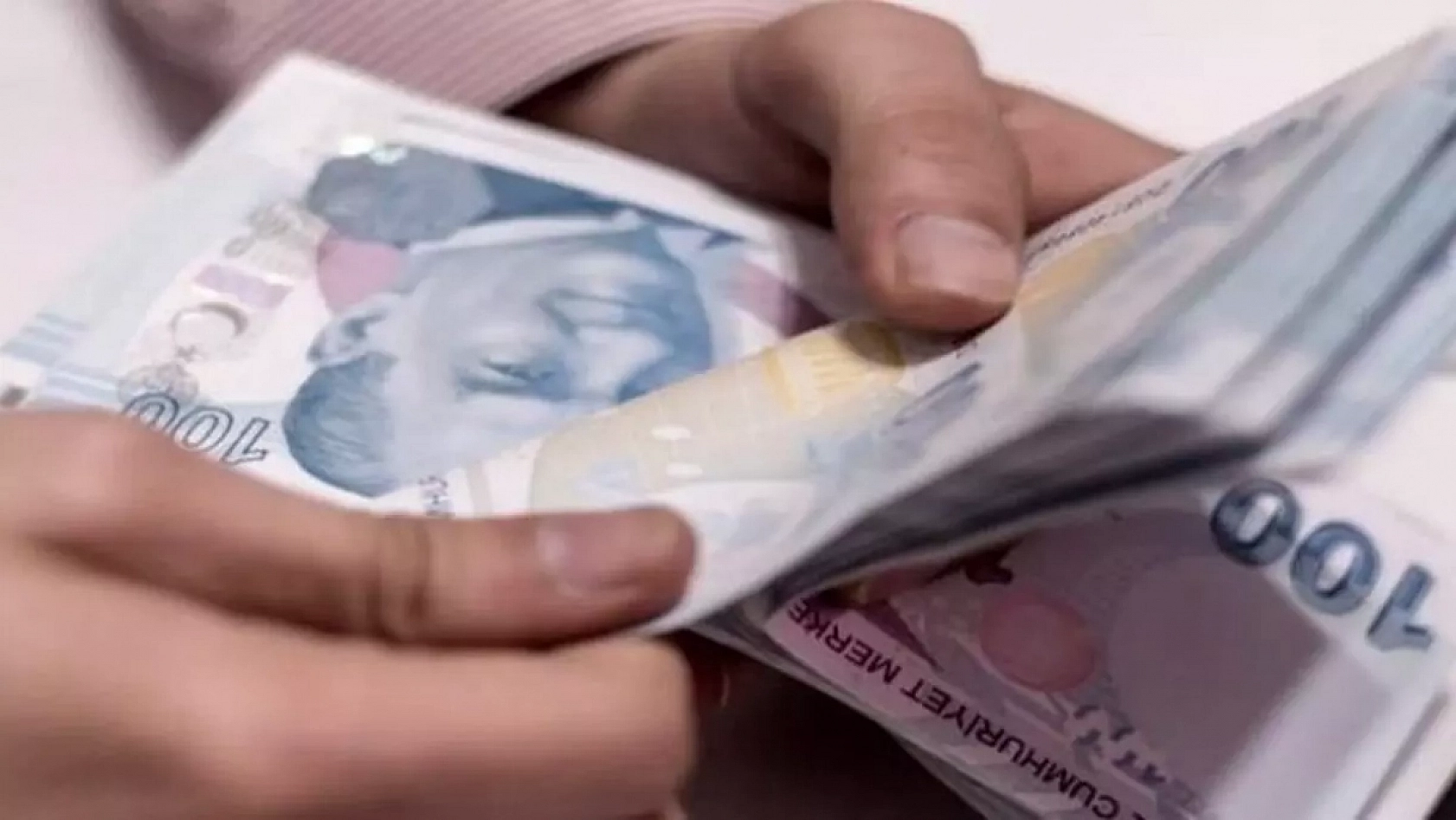 Öğrencilere 12 Bin TL Kazanma Fırsatı! İşte Detaylar…