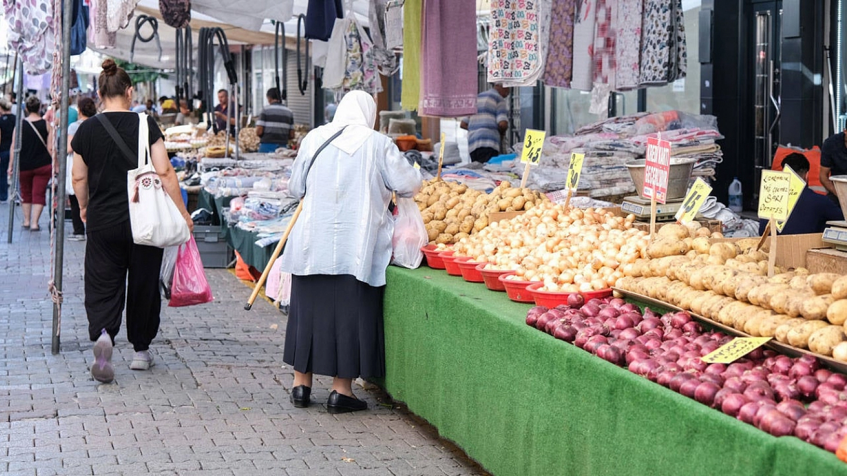 Vatandaş, Mutfağa Para Ayıramıyor!