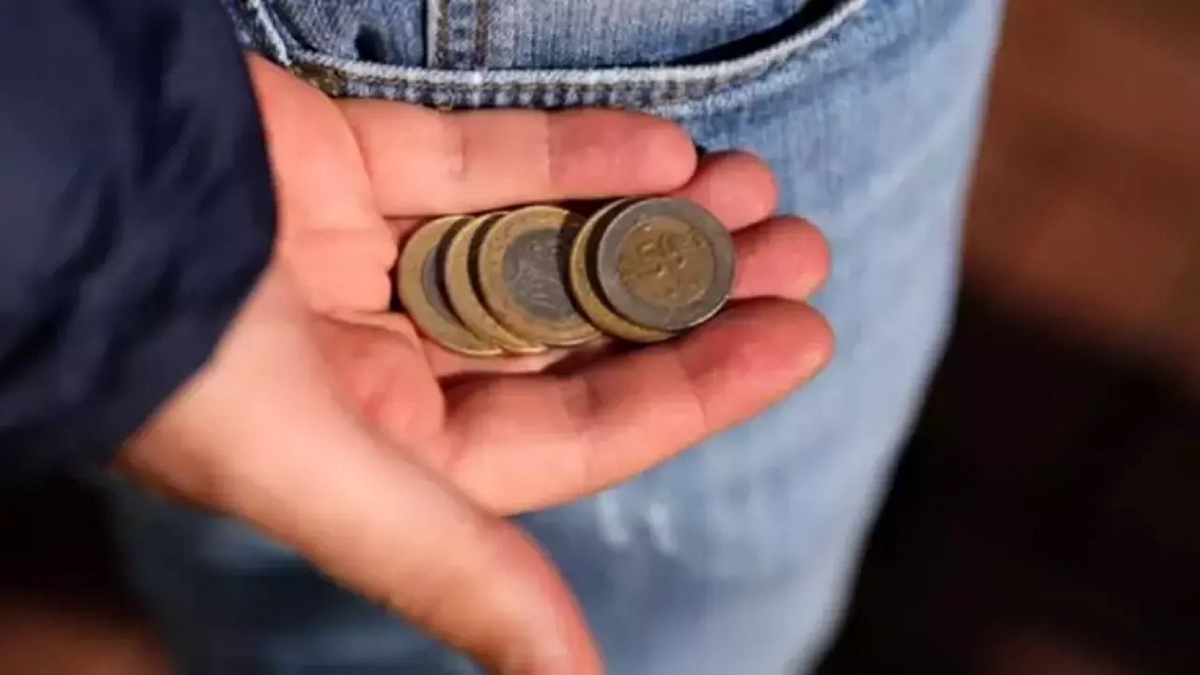 Açlık ve Yoksulluk Sınırı Açıklandı: Vatandaş, Vergiden Mutfağa Para Ayıramıyor!