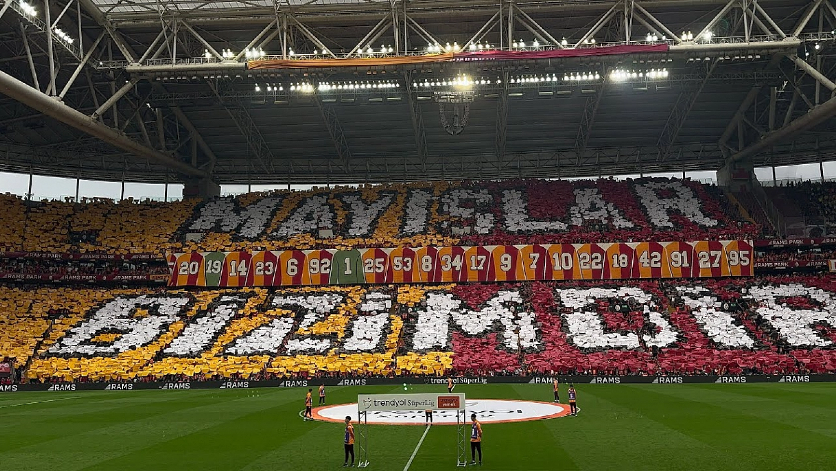 Yapay Zeka Süper Lig Şampiyonunu Açıkladı! İşte Zirvedeki Takım...!
