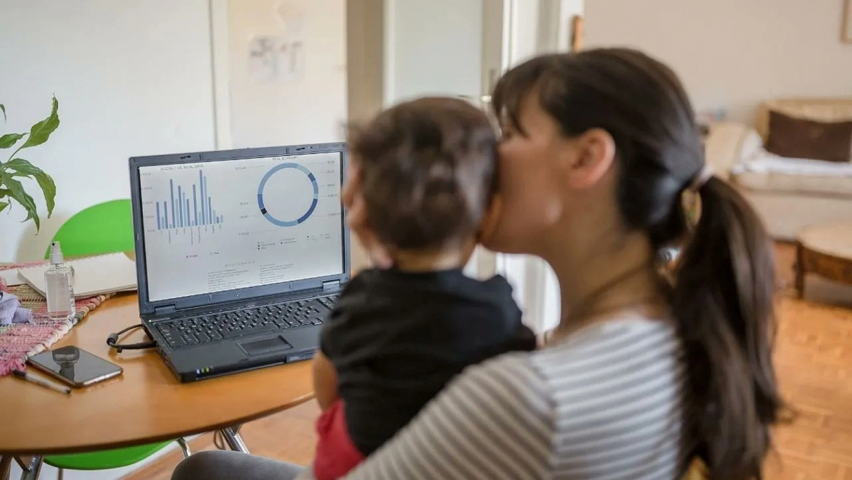 Çalışma Düzeni Değişiyor: Erdoğan'dan Memurlara Yarım Zamanlı Hak...