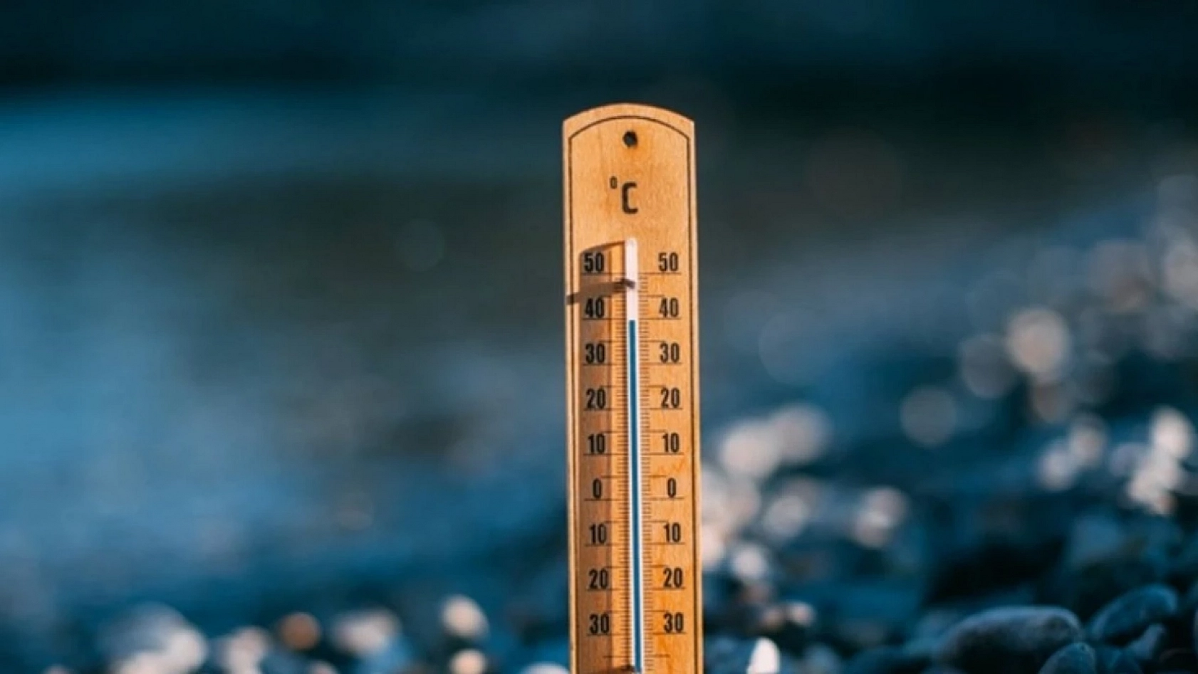 Malatya'da Kış Geldi? Vatandaşlar Donmaya Başladı!