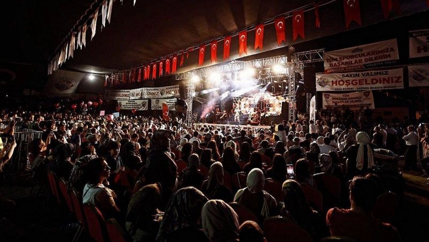 Malatya'da 'Sami'miyetsizlik: Önce Gazze Belgeseli, Sonra Konser!