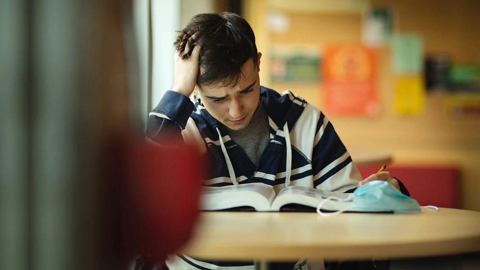 Ekonomik Zorluğun Gölgesinde Öğrenci Olmak: Üniversiteliler Çalışmak Zorunda!