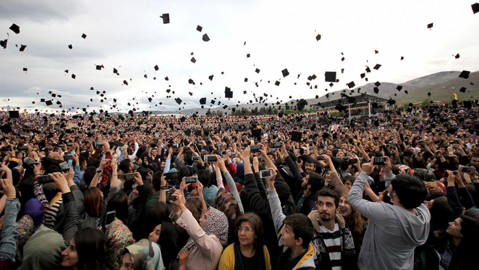İnönü Üniversitesi'nde keyfi uygulama! Dekan öğrencilere 'Hak Etmiyorsunuz!' dedi