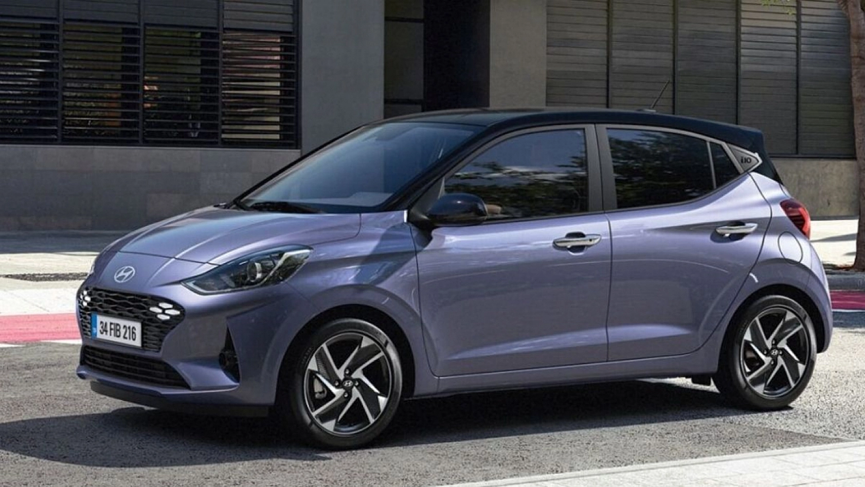 Enflasyon etkisiyle araç fiyatlarında şok artış: Yeni fiyatlar piyasayı salladı...